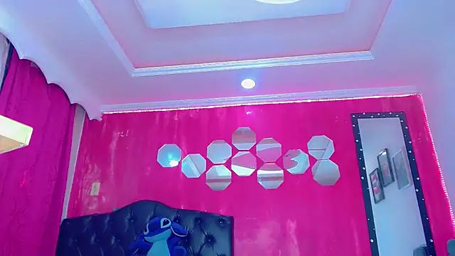 TiffanyMackensyy online show from 11.06.25