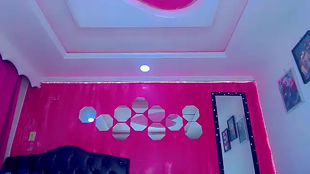 TiffanyMackensyy online show from 11.09.25