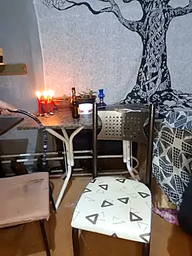 Snapshot of casaloucuras chatting on 04.18.26 casaloucuras online show from 04.18.26