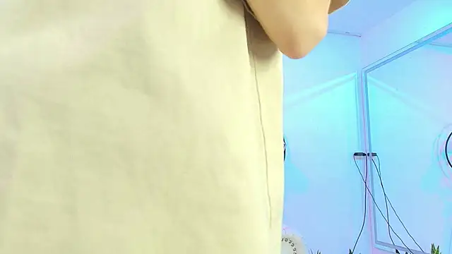 Theia moon online show from 12.30.24