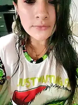 Neve Collins online show from 12.27.24