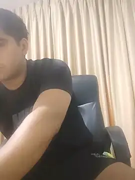 estudiante69 online show from 12.12.24