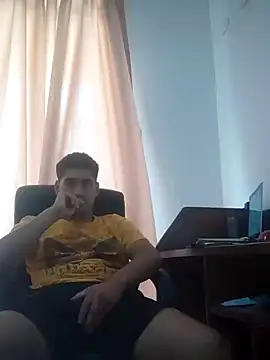 estudiante69 online show from 12.30.24