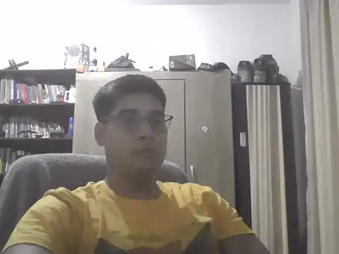 estudiante69 online show from 02.18.26