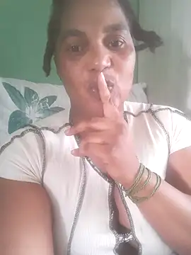 SexyEbony37X online show from 09.18.25