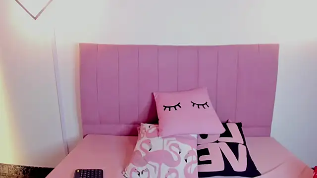 MeridaLane online show from 02.10.25