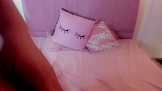 MeridaLane online show from 02.10.25