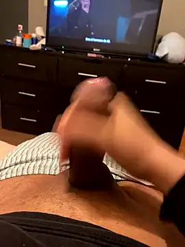 Snapshot of frank2368- chatting on 01.16.26 frank2368- online show from 01.16.26