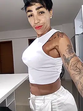 Alison fitness online show from 02.15.25