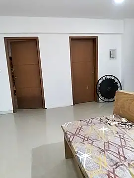 Alison fitness online show from 02.20.25