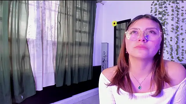 Noellesable online show from 12.21.24