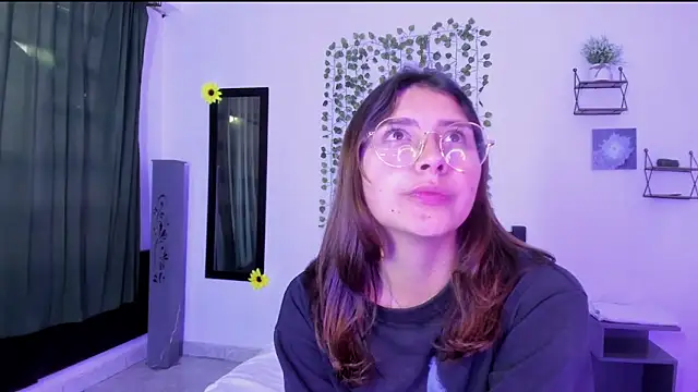 Noellesable online show from 12.24.24