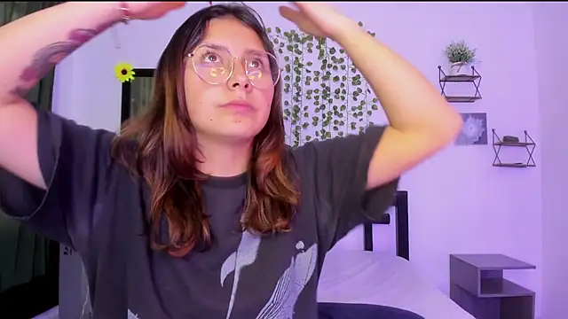 Noellesable online show from 12.24.24