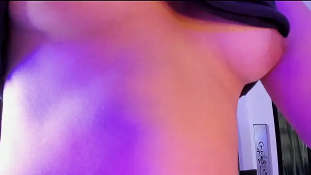 Noellesable online show from 01.08.25