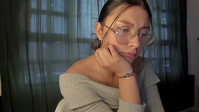 Noellesable online show from 10.11.25