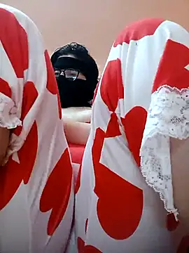 Snapshot of big_yoyo chatting on 02.28.25 big yoyo online show from 02.28.25