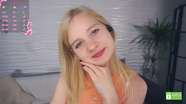 OdelinaFicken online show from 09.17.25