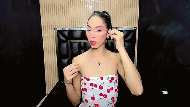 Luna and valery online show from 04.17.26