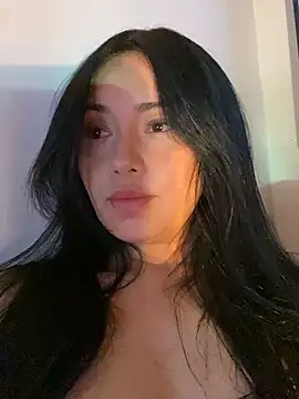 sweet kitty0110 online show from 01.17.25