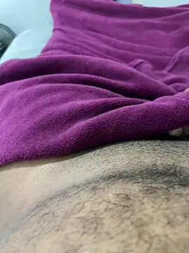 Snapshot of rodrigo21Cm_ chatting on 12.18.24 rodrigo21Cm online show from 12.18.24