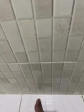 Snapshot of rodrigo21Cm_ chatting on 02.14.25 rodrigo21Cm online show from 02.14.25