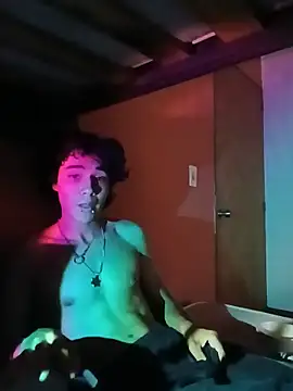 YoursexyJuan online show from 06.07.26