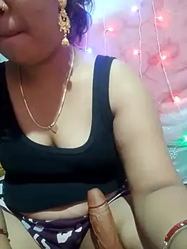 Super-Couple online show from 11.07.25