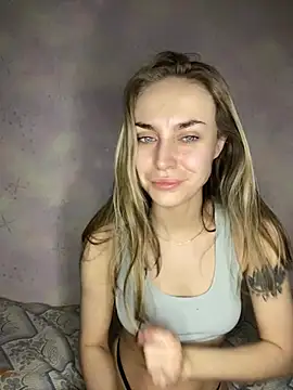 Burning girlss online show from 01.08.25