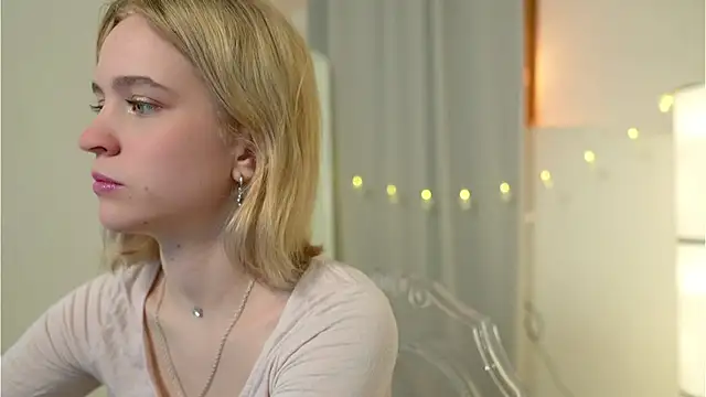 lolly pie online show from 12.10.24