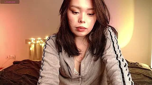 Mellovely online show from 01.02.25