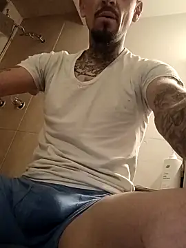 Snapshot of Paybackk100 chatting on 11.07.25 Paybackk100 online show from 11.07.25