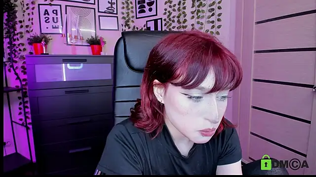 ElizaNik  online show from 07.31.26