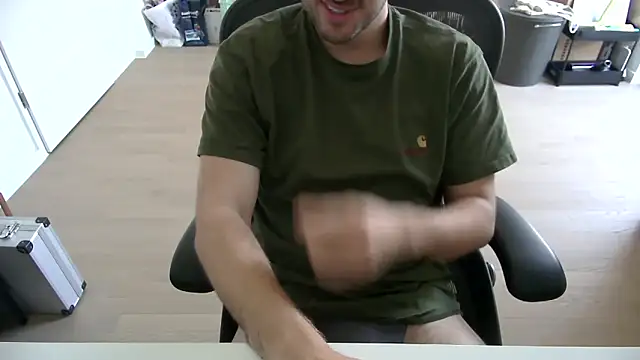 taallguyy 196 online show from 11.07.25