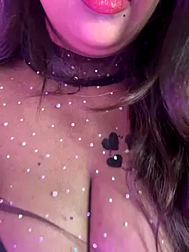 wildestcouplee online show from 11.28.25