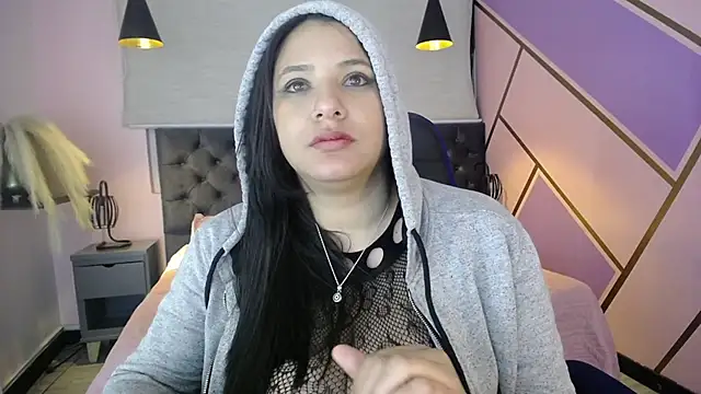 frreeya online show from 01.28.25