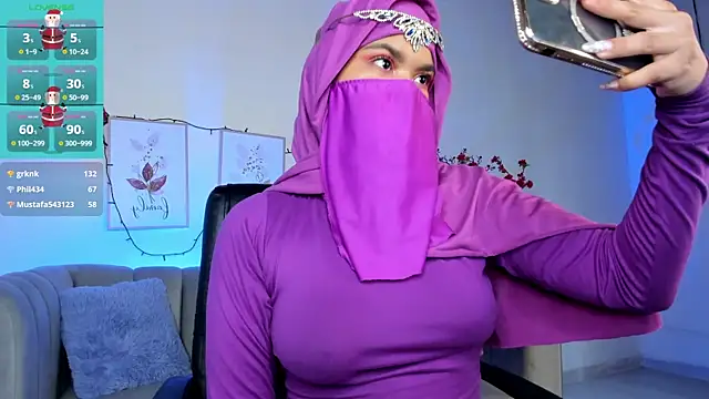 Snapshot of saray_halam chatting on 12.31.24 saray halam online show from 12.31.24