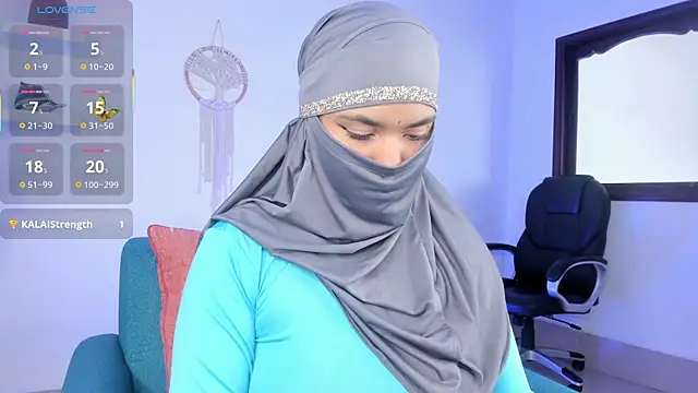 Snapshot of saray_halam chatting on 09.30.25 saray halam online show from 09.30.25
