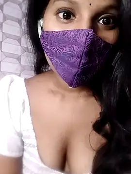 Snapshot of Shivani_Tivari chatting on 03.04.25 Shivani Tivari online show from 03.04.25