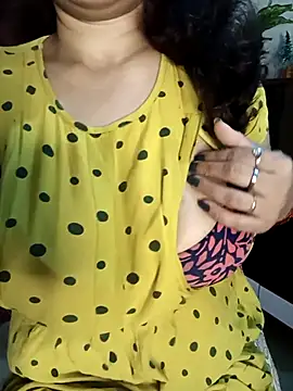 Sneha gril online show from 04.18.26