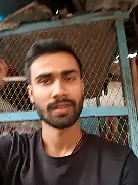 Snapshot of Skinny_Bigass_23 chatting on 01.19.25 Skinny Bigass 23 online show from 01.19.25