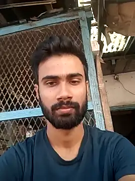 Snapshot of Skinny_Bigass_23 chatting on 11.15.25 Skinny Bigass 23 online show from 11.15.25