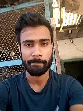 Snapshot of Skinny_Bigass_23 chatting on 11.17.25 Skinny Bigass 23 online show from 11.17.25