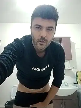 hot man eray online show from 10.14.25