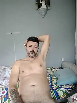 hot man eray online show from 11.13.25