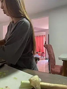 Aaliyah Salma online show from 05.03.26
