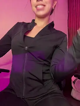 Snapshot of Aaliyah_Salma chatting on 06.03.26 Aaliyah Salma online show from 06.03.26