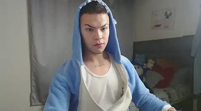 Snapshot of MarceloMilk chatting on 02.24.25 MarceloMilk online show from 02.24.25