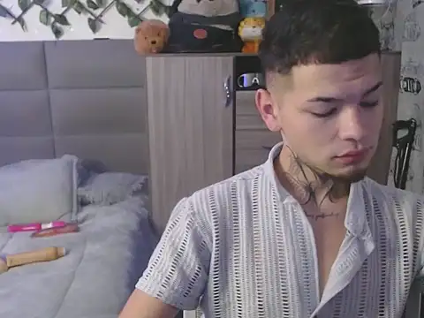 MarceloMilk online show from 11.04.25