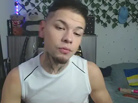 MarceloMilk online show from 11.05.25