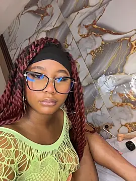 RachellEbony online show from 04.19.26